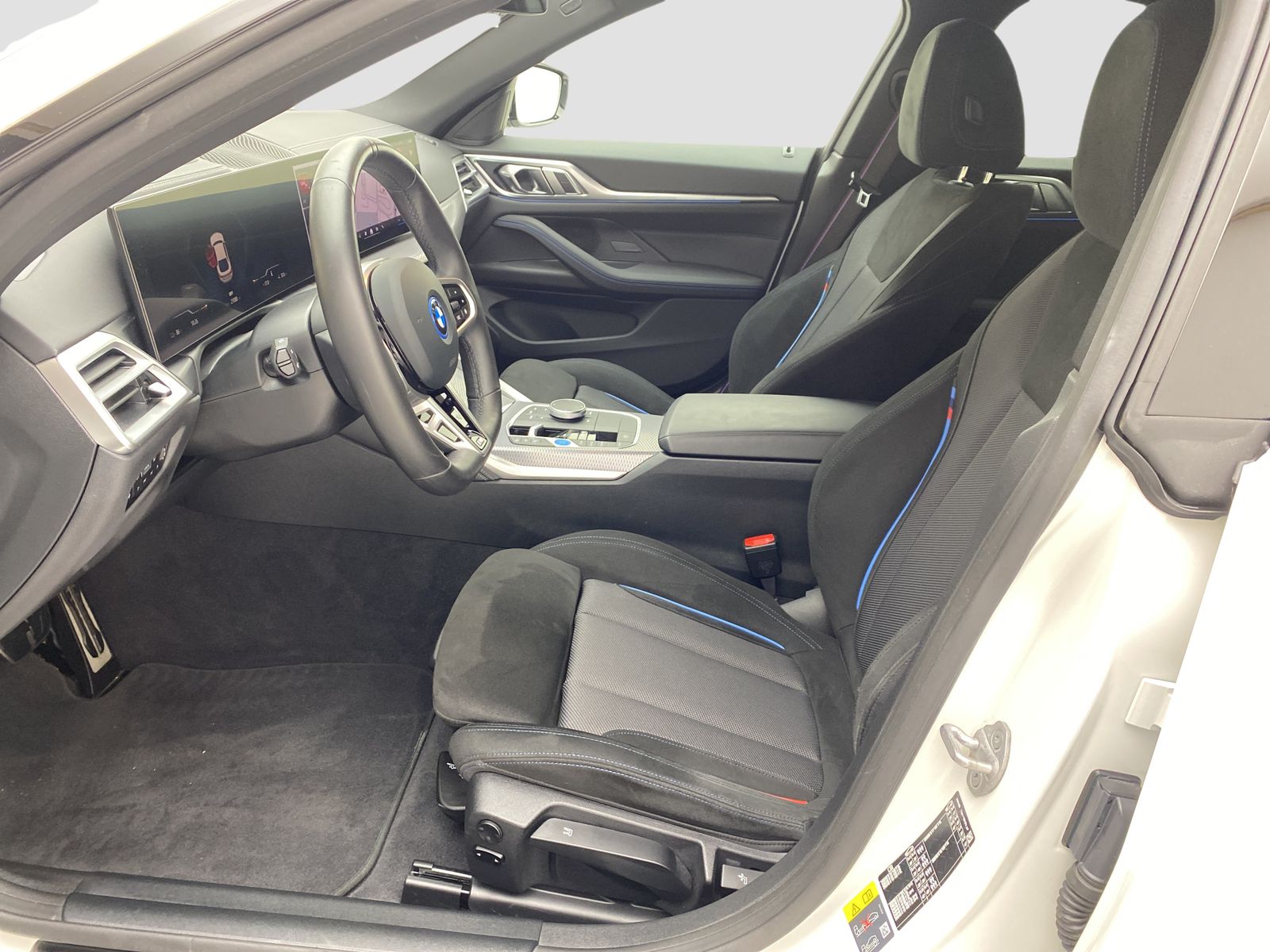 BMW i4 - Bild 8