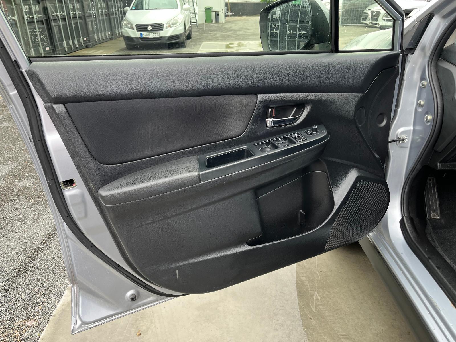 Subaru XV 2014 — photo 18