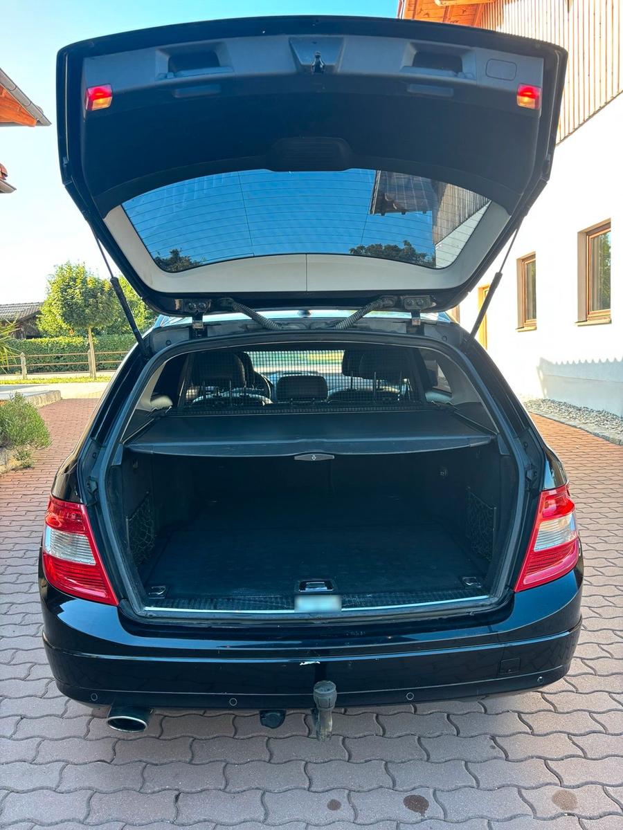 Mercedes-Benz C220 2008 — photo 6