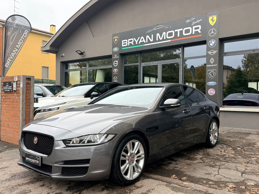 Image of Jaguar XE