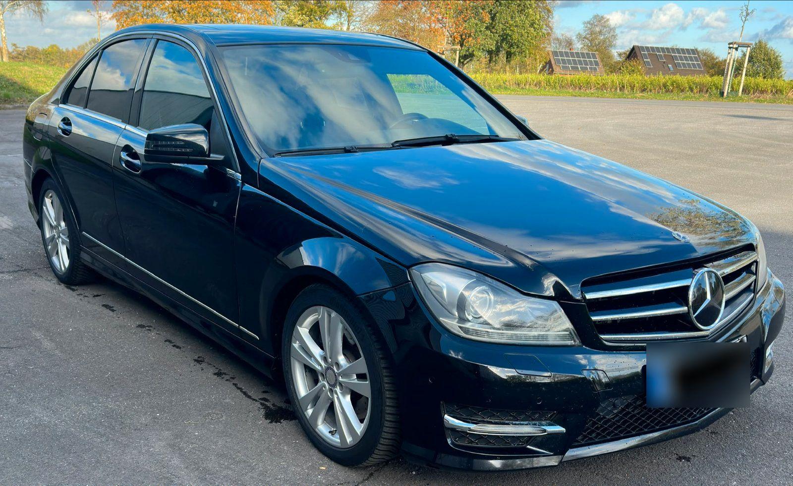 Mercedes-Benz C 300