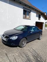 Volkswagen Eos 1.6 FSI Standard AHK - Volkswagen Eos Standard mit Benzin-Antrieb
