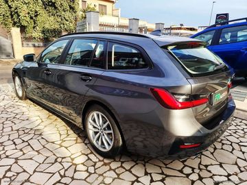 BMW 318 - 8