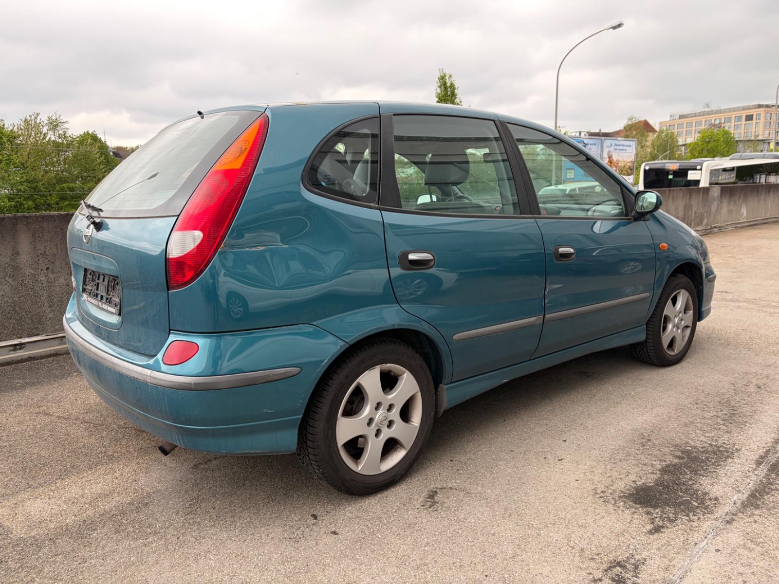 Nissan Almera 2005 — photo 7