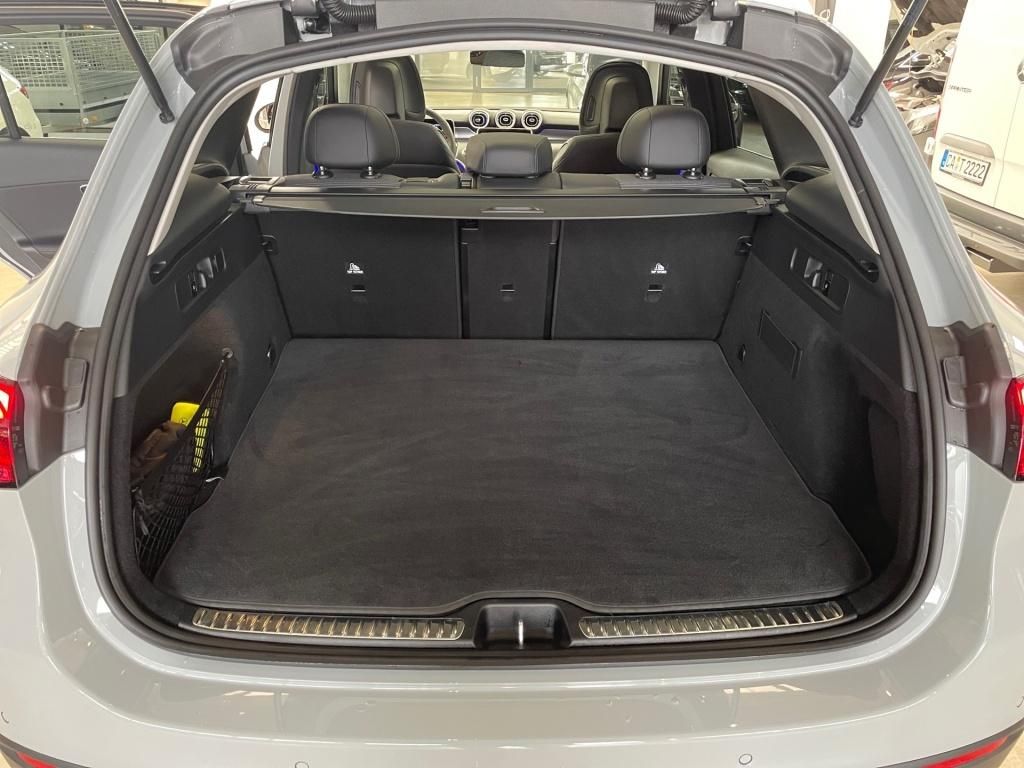 Fahrzeugabbildung Mercedes-Benz GLC 220 d 4M Avantg. AHK Pano Totwi DigitalLight