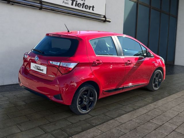 Yaris Hybrid 1.5 Team D *Standheizung*