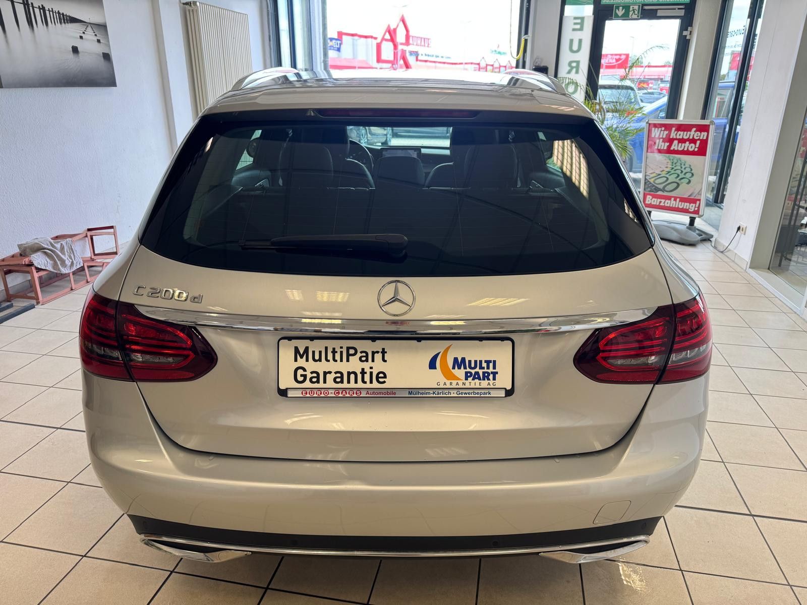 Fahrzeugabbildung Mercedes-Benz C 200 T-Modell AVANTGARDE/AHK/NAVI/KLIMA