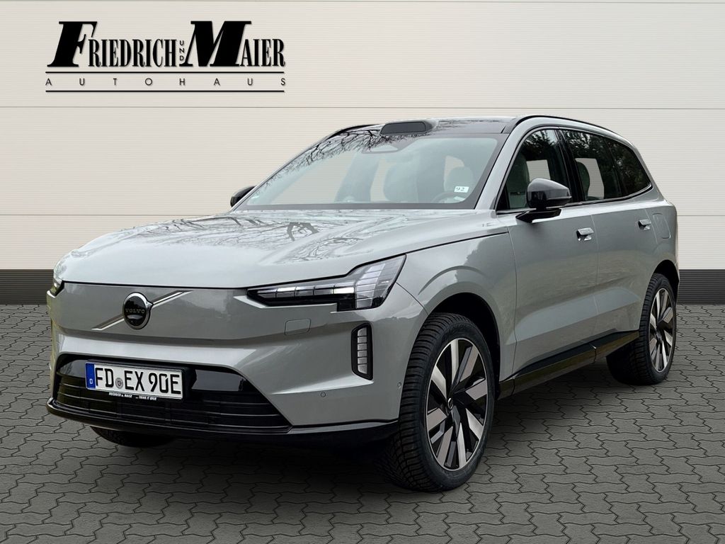 Volvo EX90