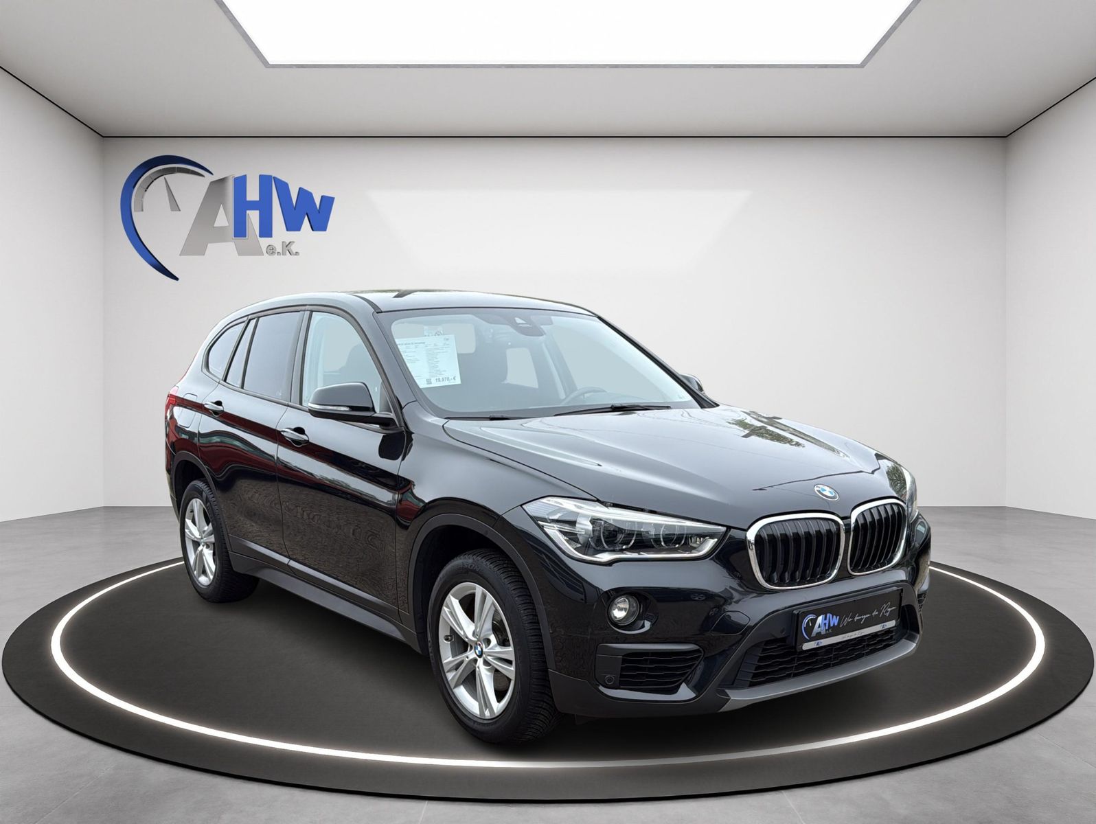BMW X1 sDrive 18 i Advantage imagem 2