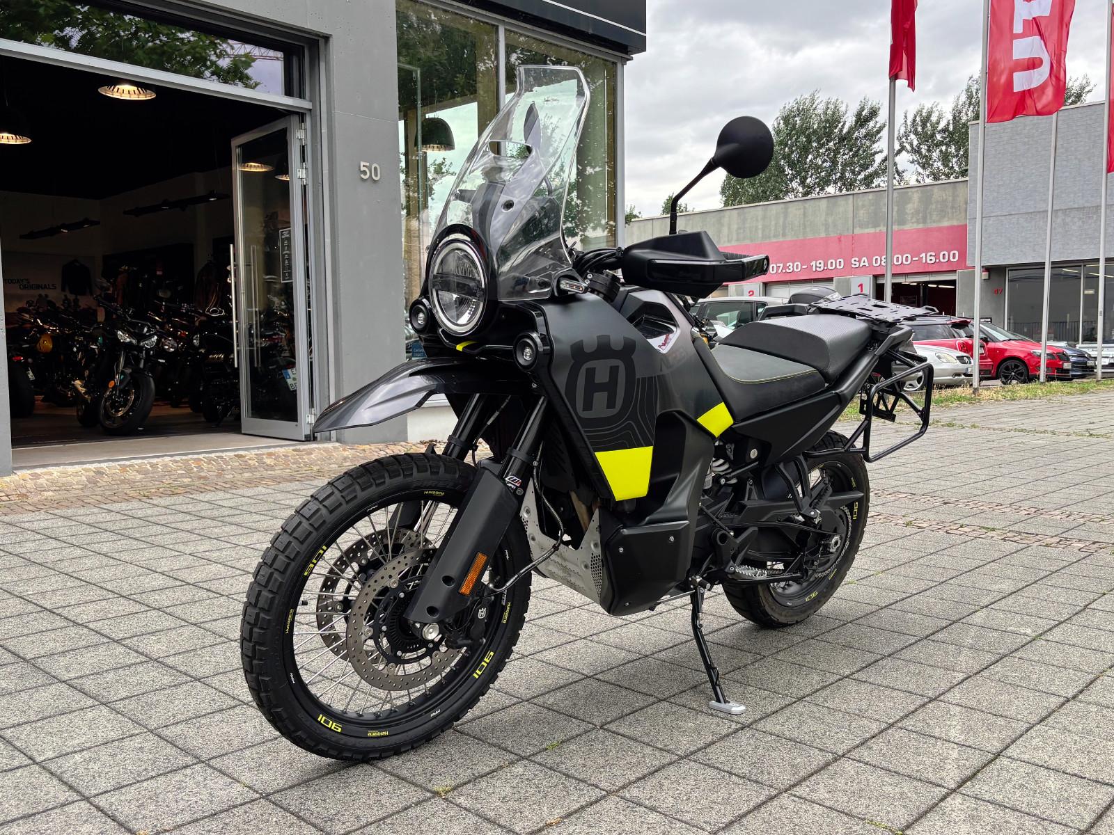 Husqvarna Norden 901 Black'n Gold   *1.HAND TOP-ZUSTAND