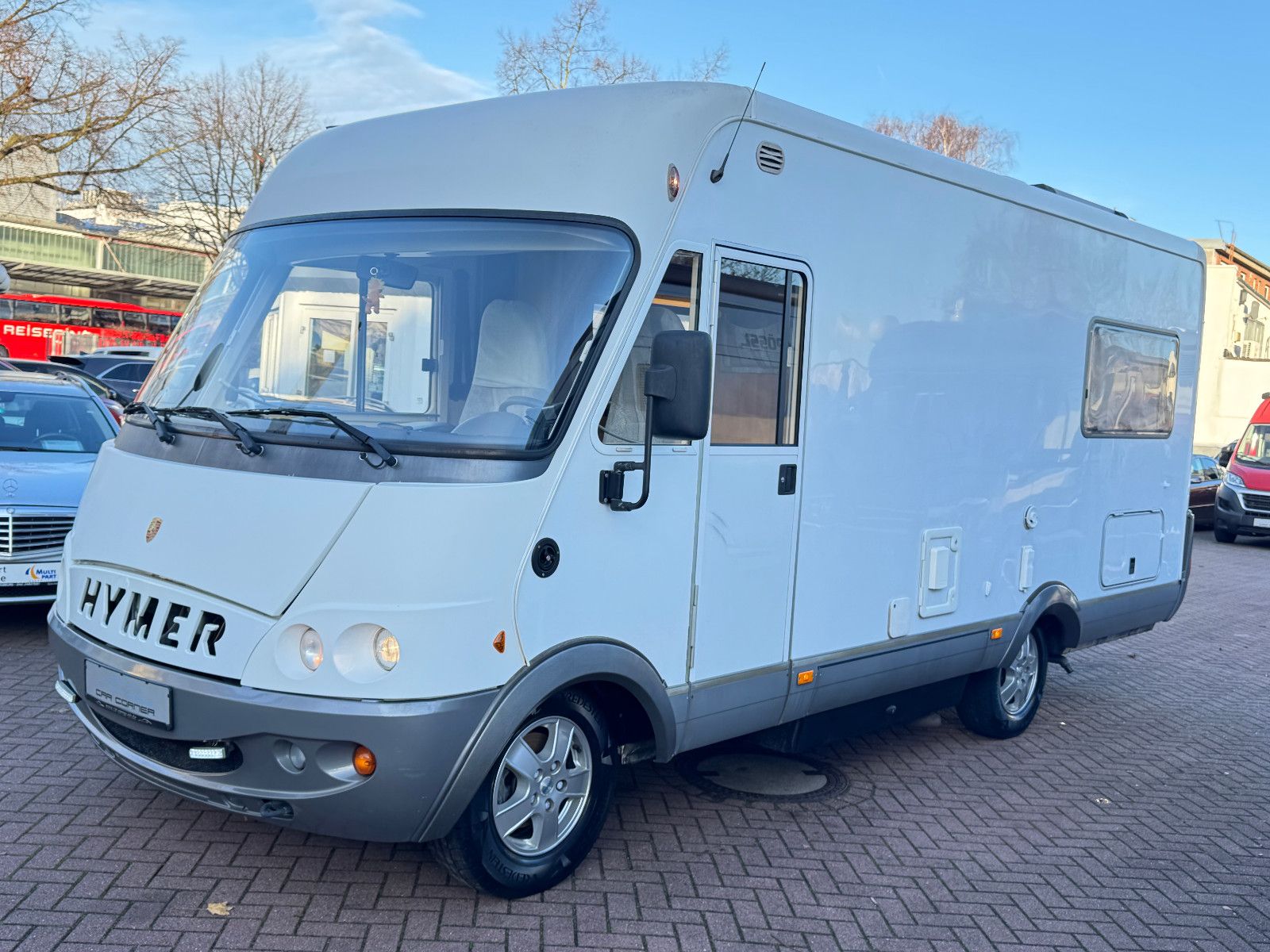 Fahrzeugabbildung HYMER / ERIBA / HYMERCAR B634 FIAT ALKO DPF LOUNGE DACHKLIMA SOLAR AUTSAT