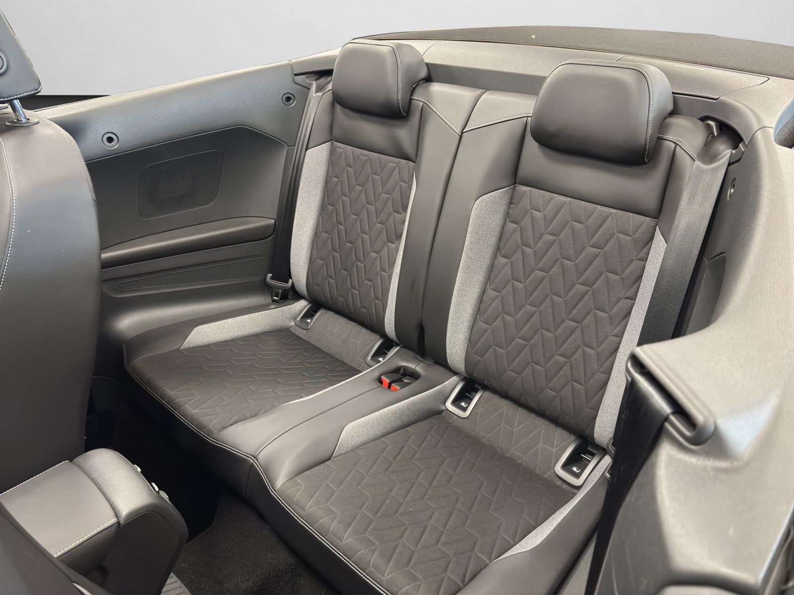 Volkswagen T-Roc - Bild 15