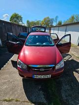 Kia Ich biete hier ein kia Cerato 1,6l - Kia Cerato Gebrauchtwagen