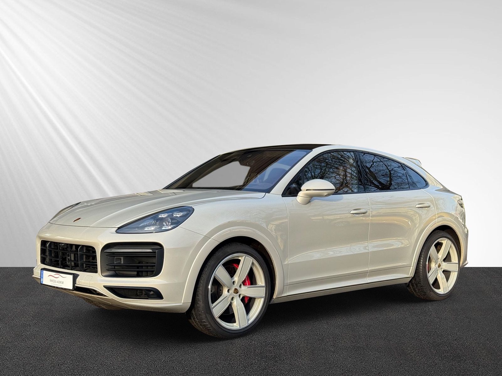 PORSCHE Cayenne Coupe GTS, absolute Vollausstattung!