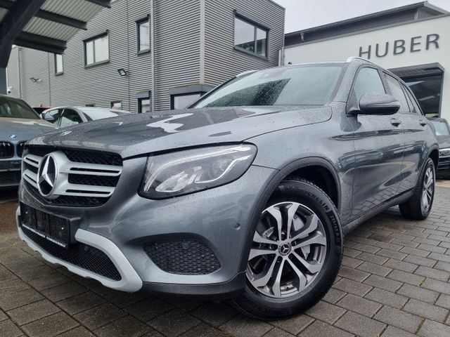 MERCEDES-BENZ GLC 220d 4M Sport-Paket F1 Leder Navi Kamera LED