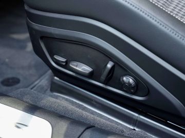 Porsche Panamera - 12