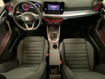 Fahrzeugabbildung SEAT Arona 1.0 TSI FR+FACELIFT+neues Modell+LED+5JahG