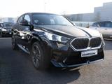 BMW X2 sDrive 20i M-Sport PANO AHK LED NAVI H/K SHZ - BMW mit Benzin-Antrieb: mit Navigationssystem, mit Klimaautomatik