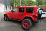 Jeep Wrangler Unlimited Overland Sahara // Dual-Top - Jeep Wrangler: Dual Top