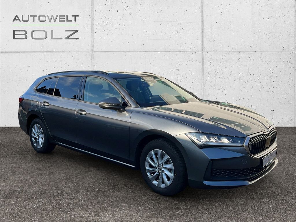 Skoda Superb - Bild 3