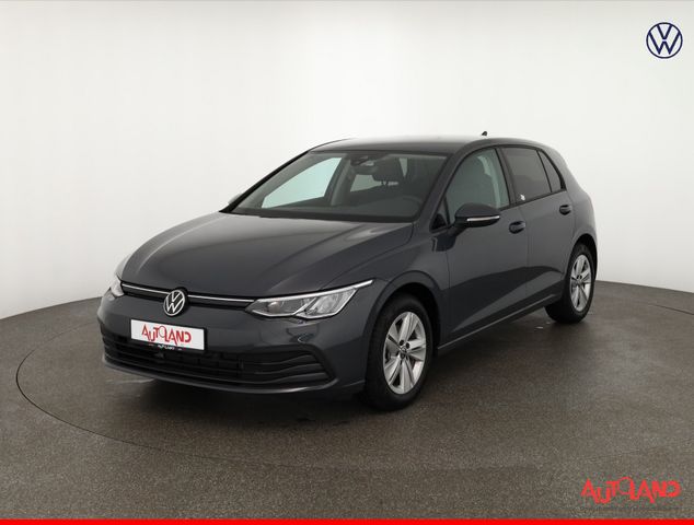 Volkswagen Golf VIII 1.0 TSI LED ACC Kamera Sitzheizung