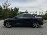 Audi Q8 SLINE Pro voll Ausstattung - Audi Q8: Sline