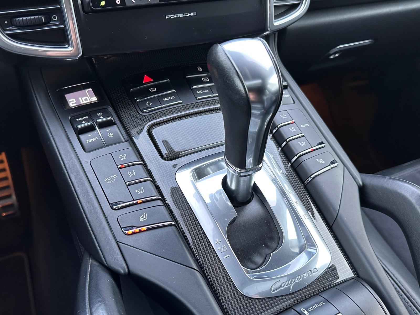 Porsche Cayenne GTS SportChrono/Navi/Xenon/SHZ/PDC