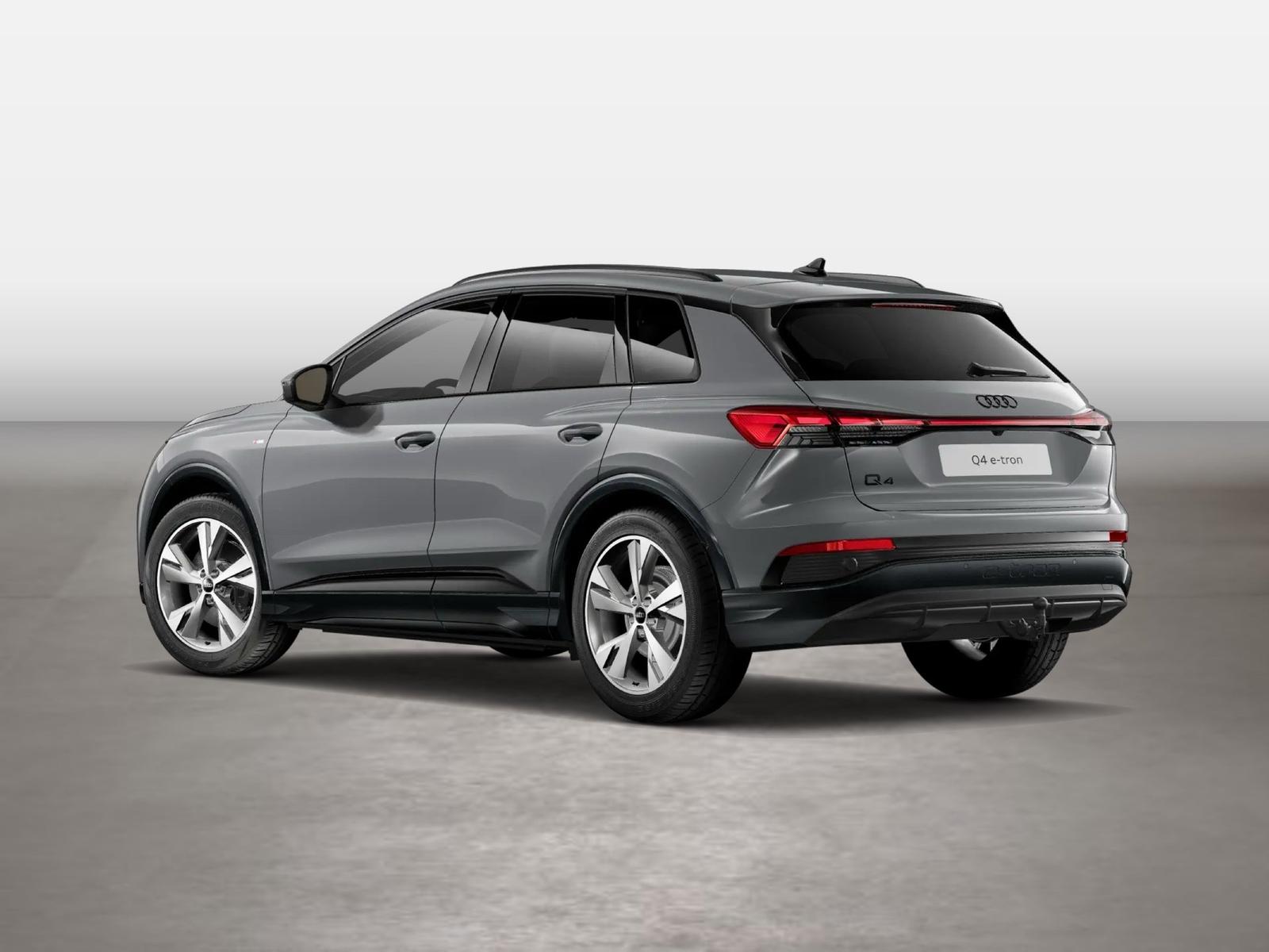 Audi Q4 45 e-tron ACC AHK AUT Akustikglas Alcant. HUD