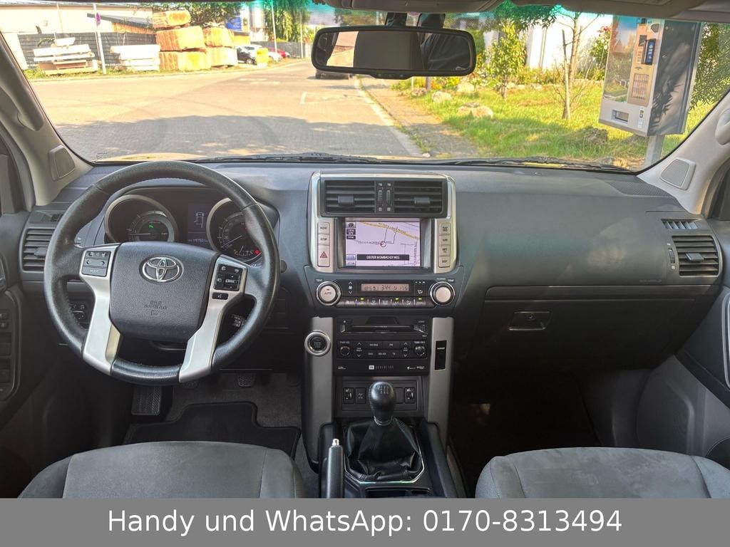 Toyota Land Cruiser