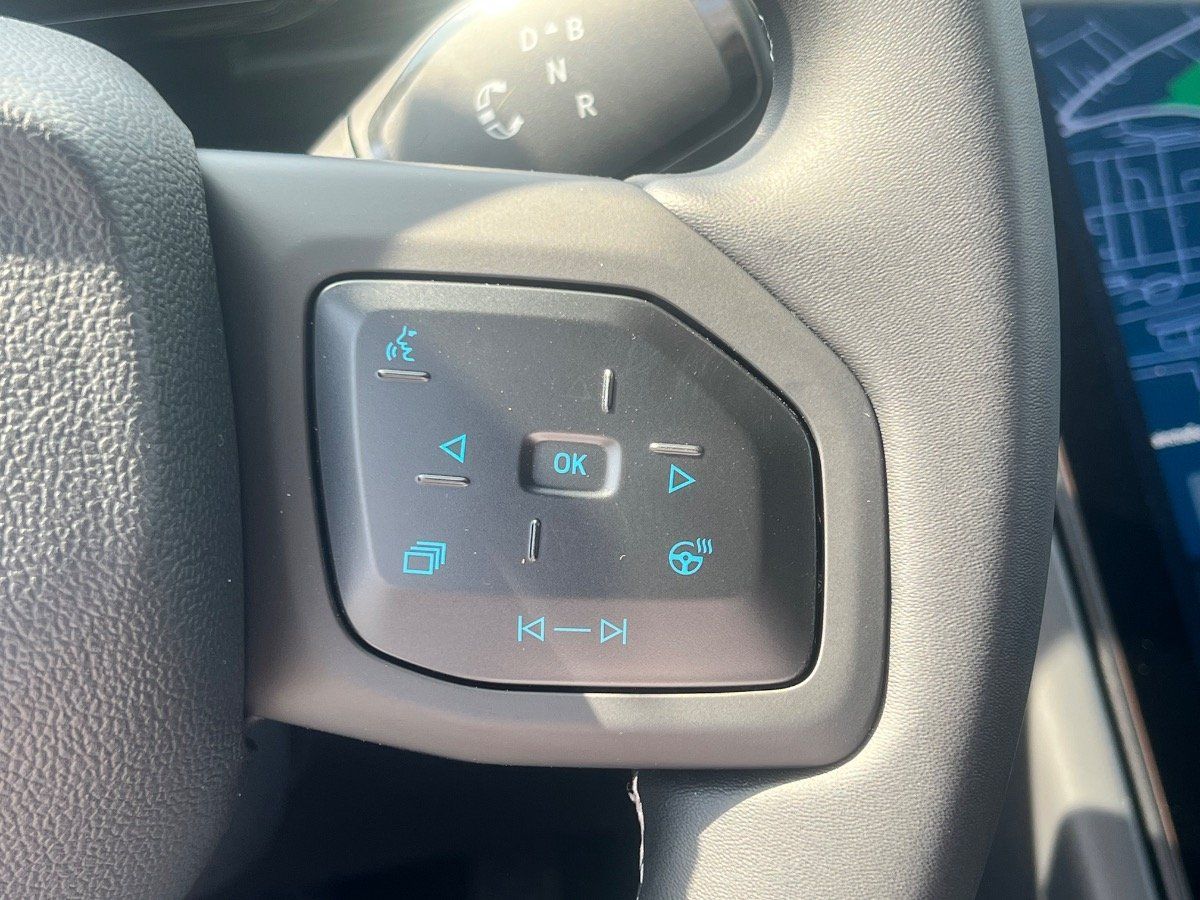 Ford Explorer - Bild 12