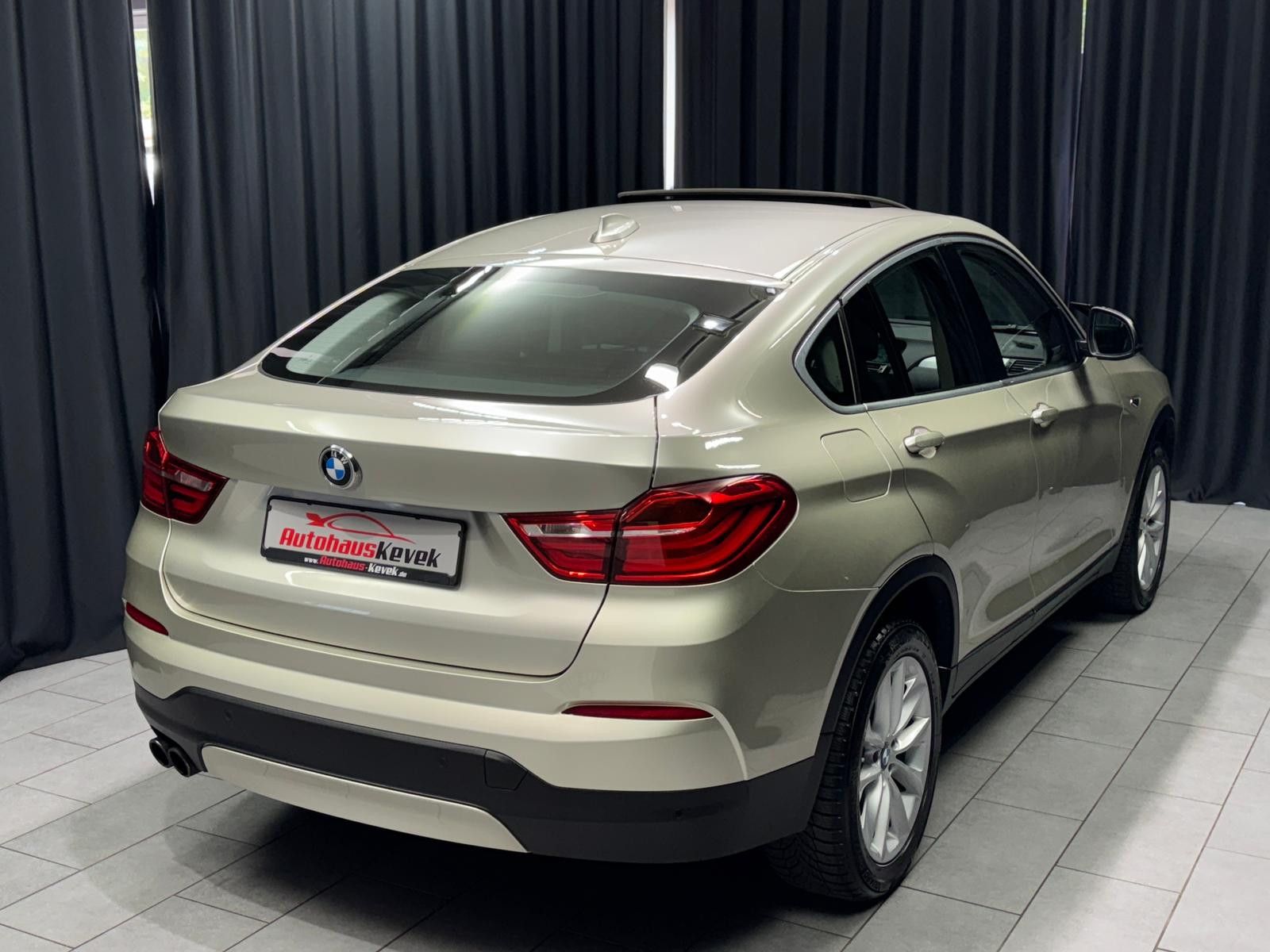 Fahrzeugabbildung BMW X4 xDrive 35I|PANO|MEMORY