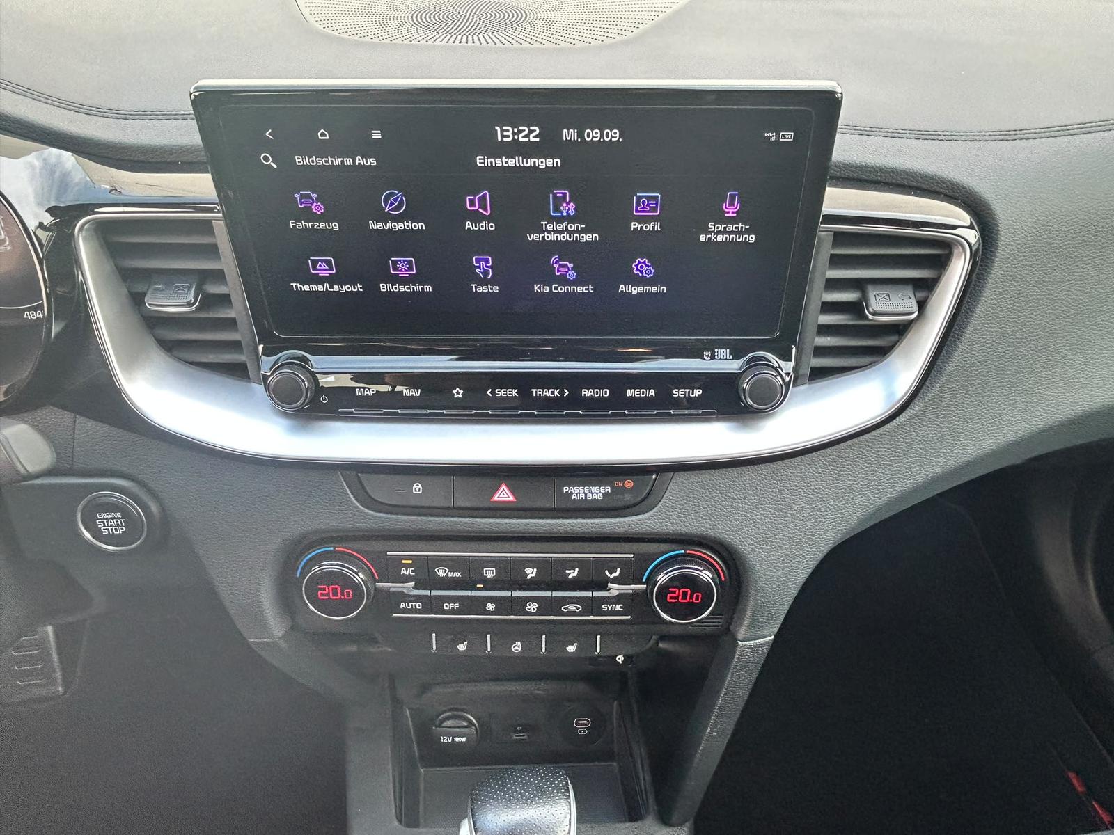 Kia Ceed GT 2.HD|AKPRAPOVIC|4xSHZ|KAMERA|18"|DIGITAL