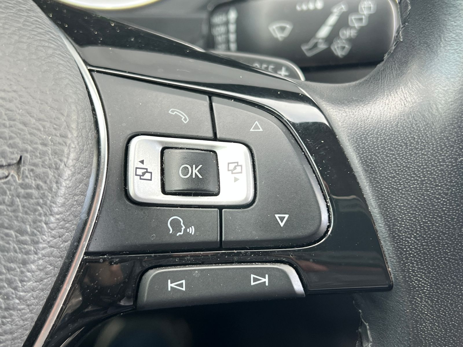 Fahrzeugabbildung Volkswagen Tiguan Allspace Highline 2.0 TDI DSG 4MOTION *AH