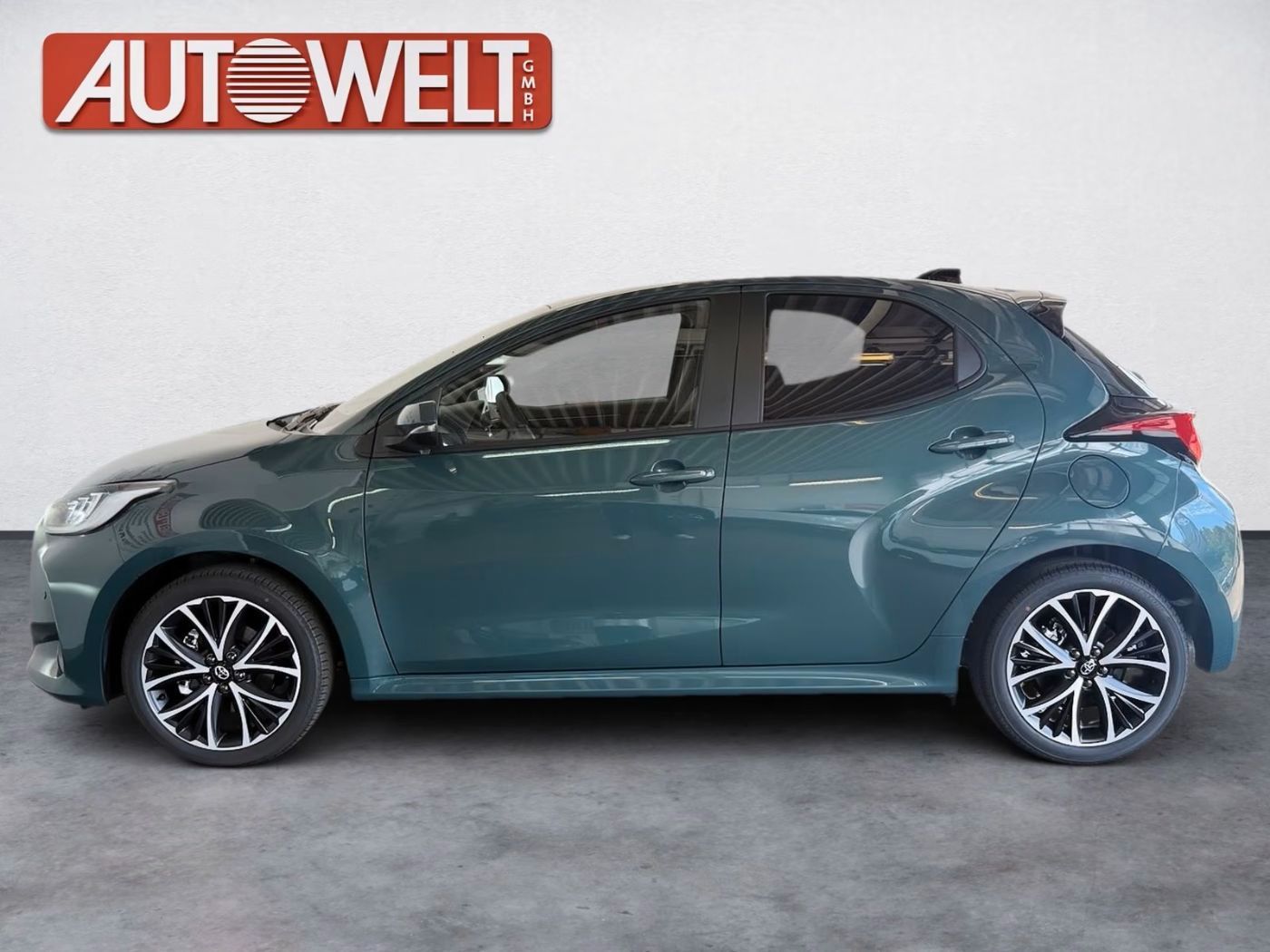 Fahrzeugabbildung Toyota Yaris Teamplayer 1.5-l-Hybrid KAMERA LED ACC