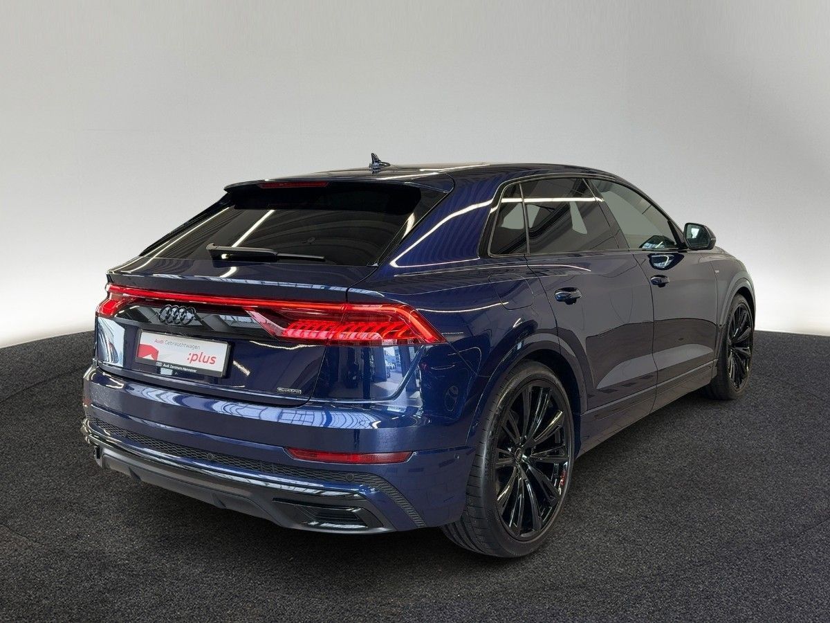 Audi Q8 S line 55 TFSI quattro Head-Up Pano AHK Navi foto 5