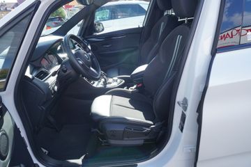 BMW 218 - 8