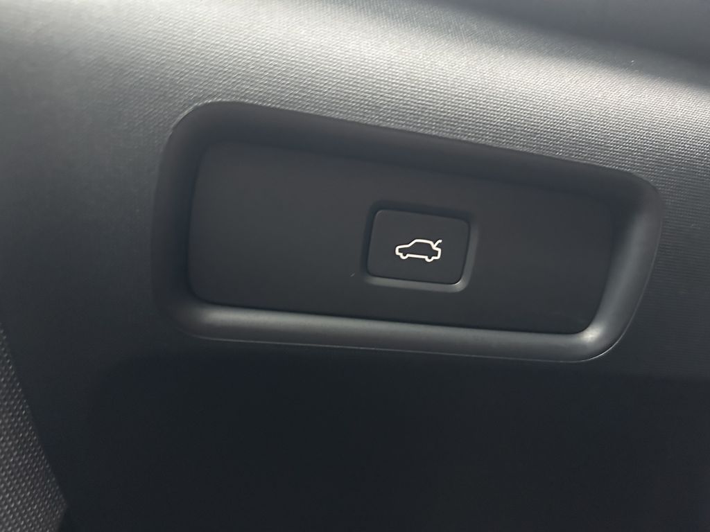 Fahrzeugabbildung Polestar Polestar 2 BST Edition 270+Matt-Grau+21-Zoll+