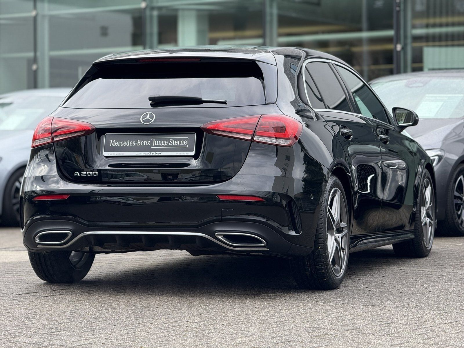 Fahrzeugabbildung Mercedes-Benz A 200 AMG*LED*NAVI-PREMIUM-PAKET*SITZHEIZUNG