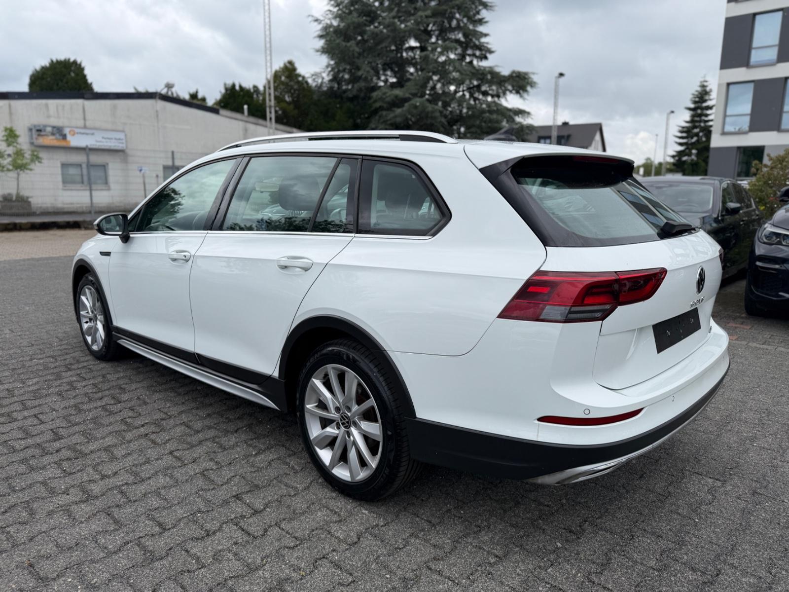 Volkswagen Golf VIII Variant Alltrack 4Motion *AHK*ACC*STH*, миниатюра 4