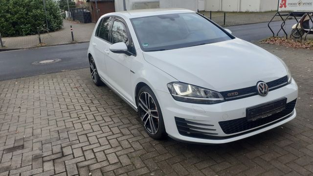 VW Golf 2.0 TDI BMT GTD GTD