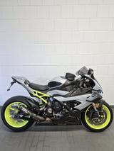 BMW S 1000 RR Carbon, jede Menge Zubehör - BMW M 1000 RR