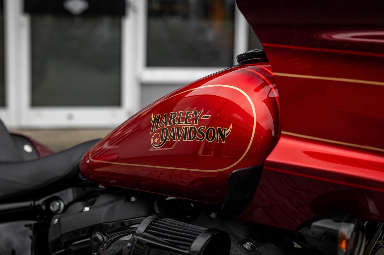 Fahrzeugabbildung Harley-Davidson FXLRST LOW RIDER ST 117 - EL DIABLO Nr. 359/1500