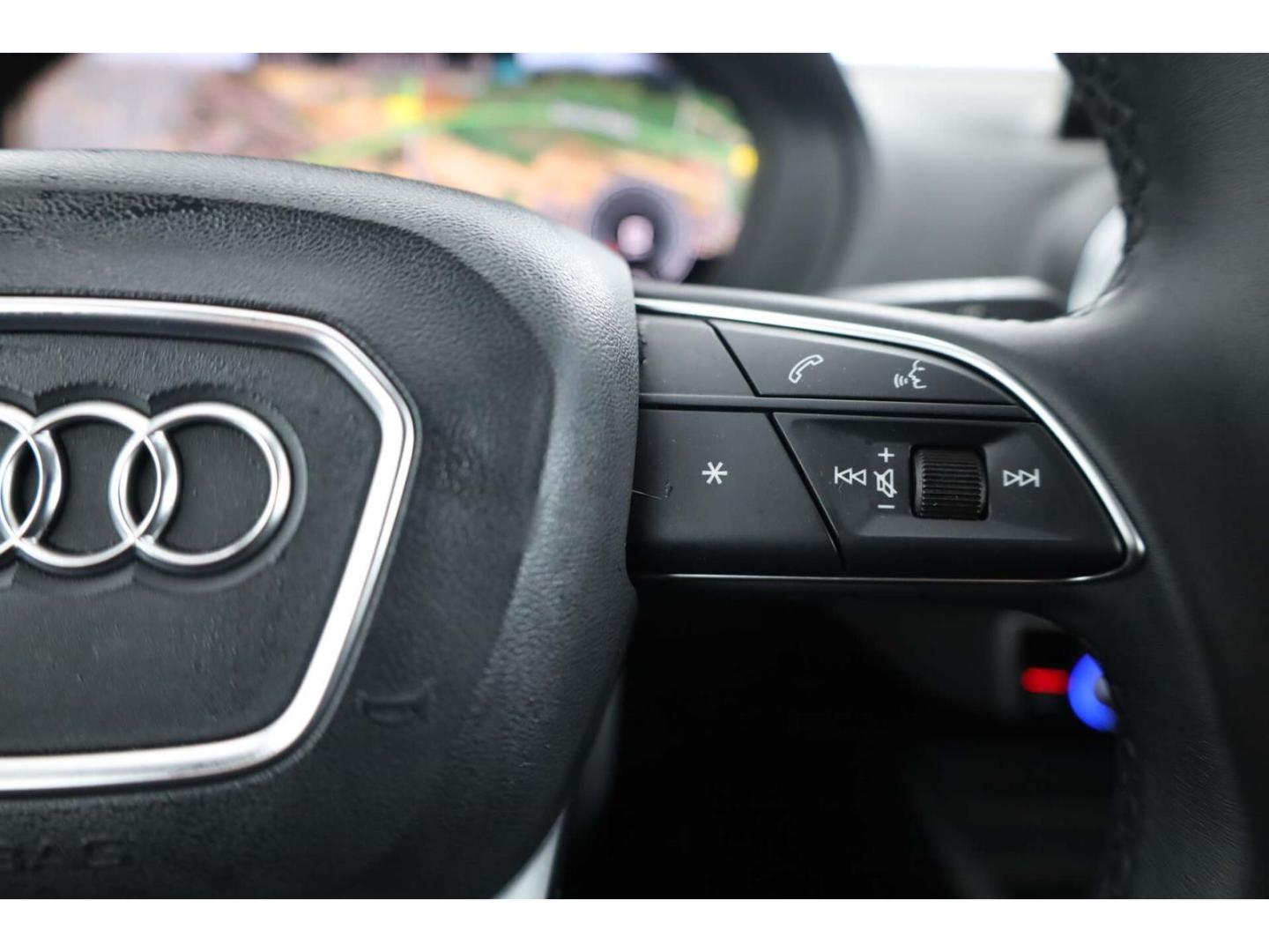 Audi Q2 40 TFSI quattro S line AHK/RFK/NAV/Leder/18'', миниатюра 15