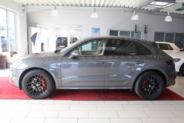 Porsche Macan - 2