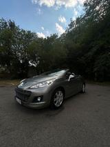 Peugeot 207 CC Roland Garros 150 THP Roland Garros - Peugeot 207: Thp 150
