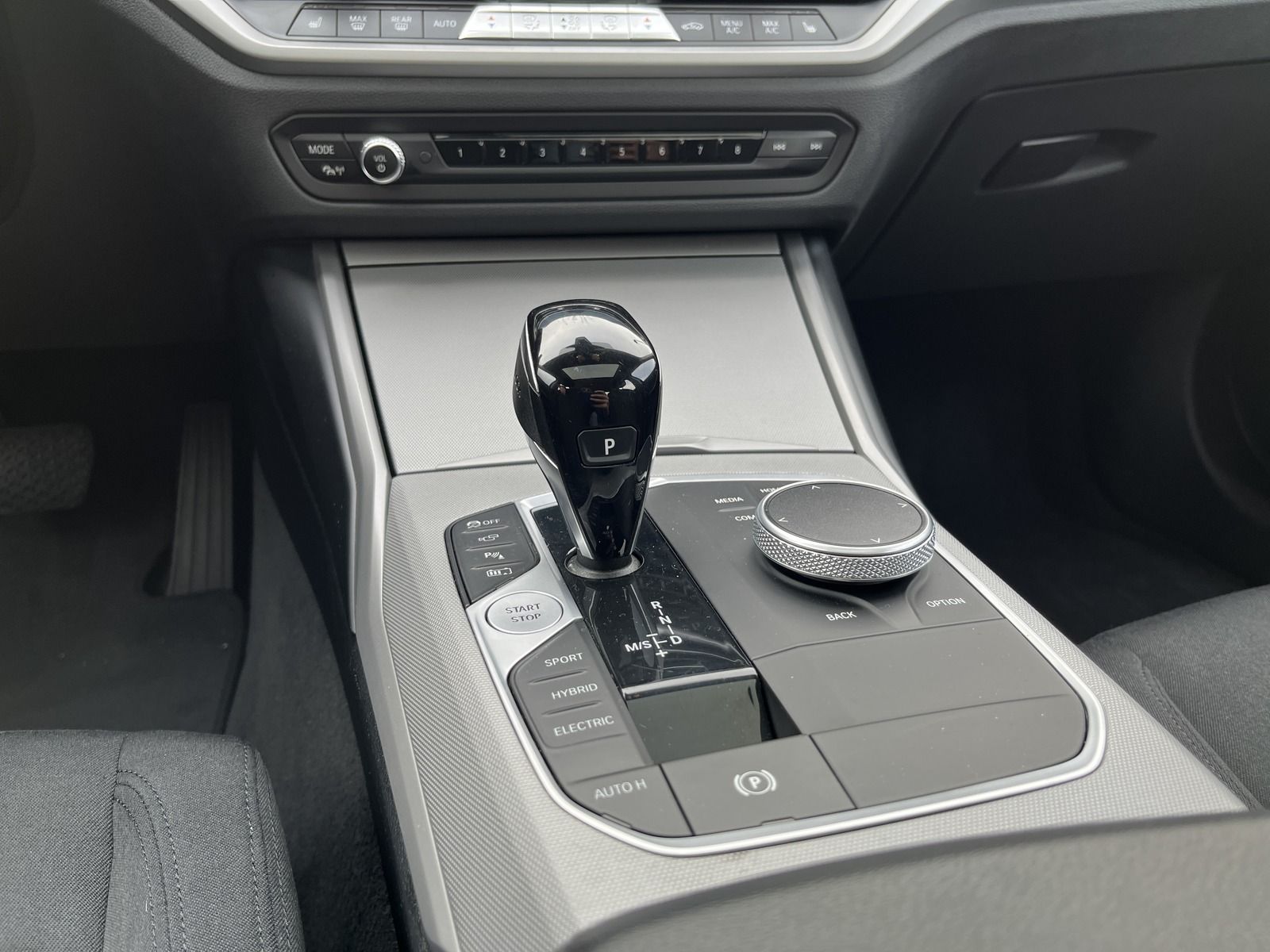 BMW 330 e Advantage | Navi | DAB | LED |Sitzheizung foto 14