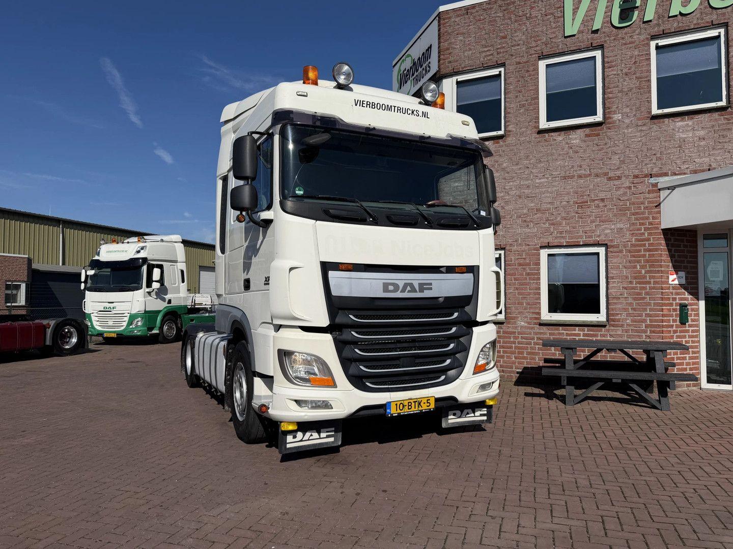 DAF XF 460 XF460 4X2 SPACECAB / TUV 6-2027 / NL-TRUC