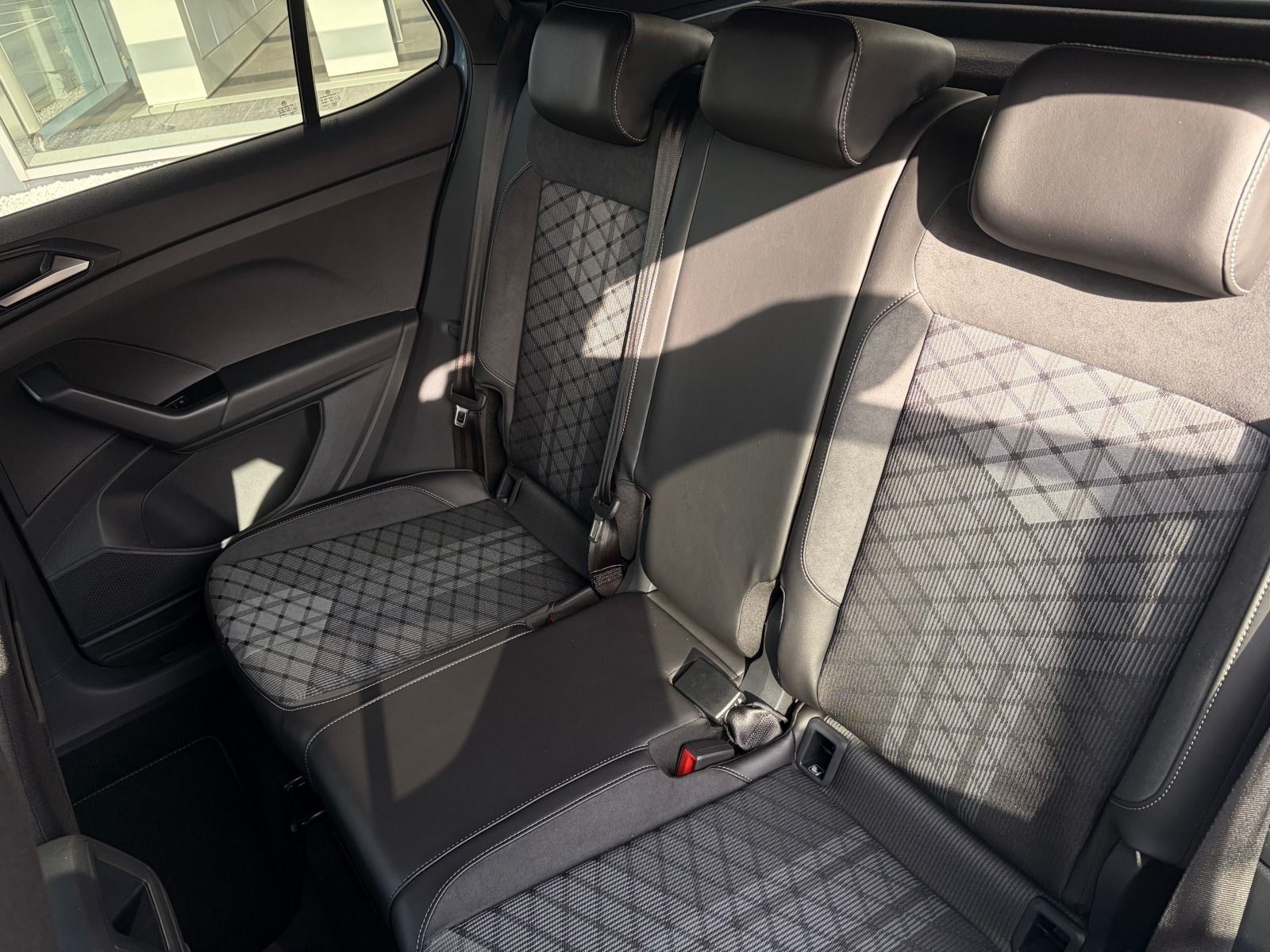 Volkswagen T-Cross - Bild 7