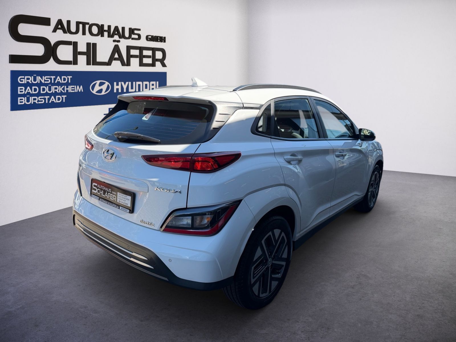 Fahrzeugabbildung Hyundai KONA Select Elektro 11 kW OBC Sitzheizung