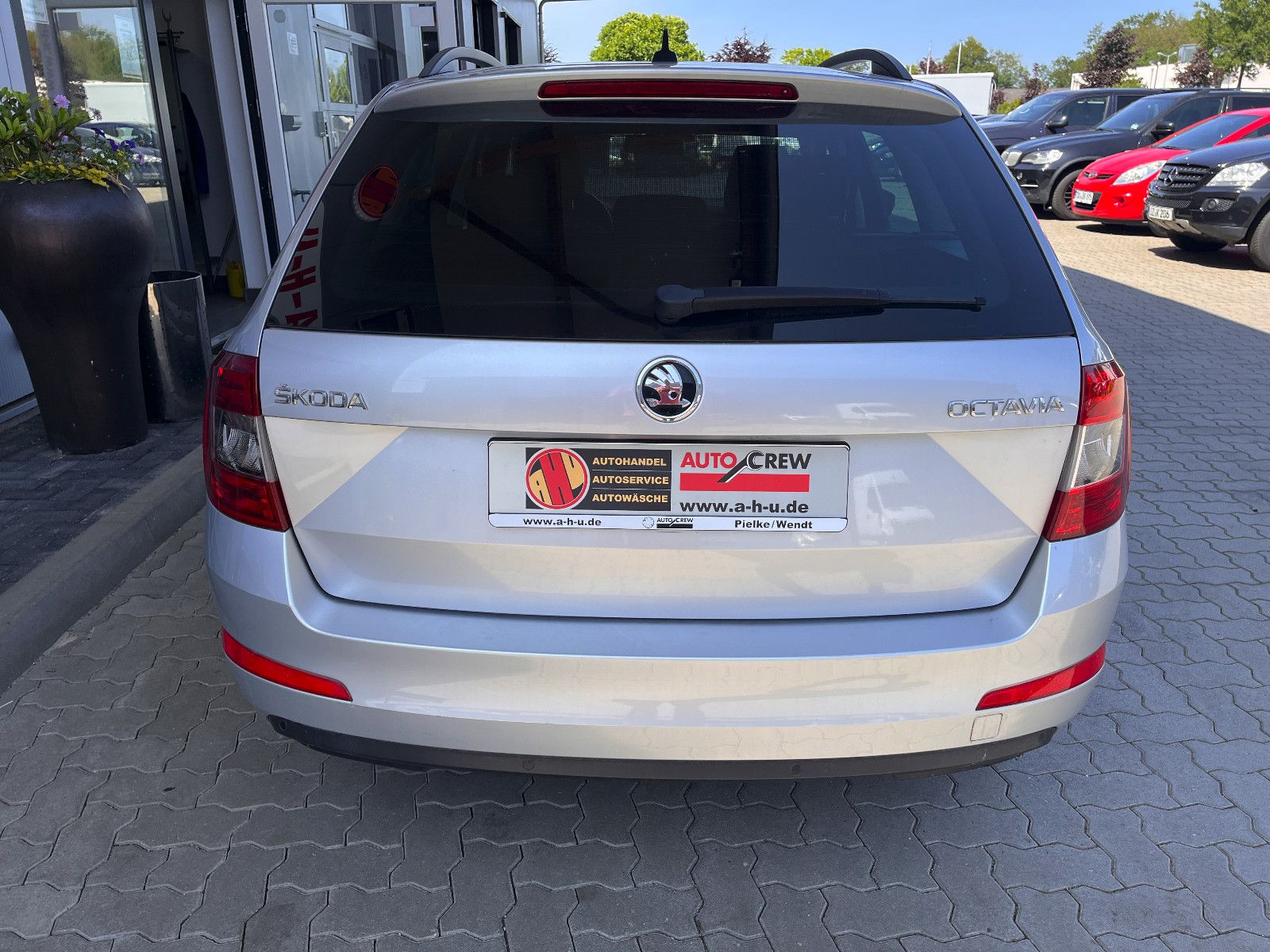 Fahrzeugabbildung SKODA Octavia Combi Joy